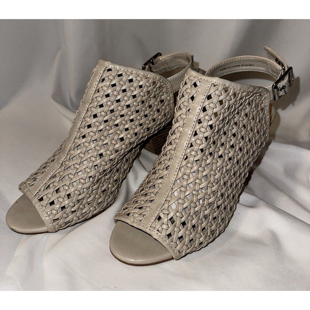 Vince Camuto Shoes Women's 9.5 M Open Toe Sandal Cone Heel